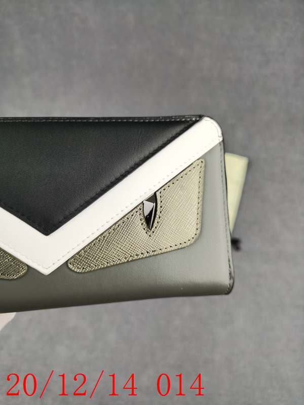 超激安ブランド財布偽物側面デザイン